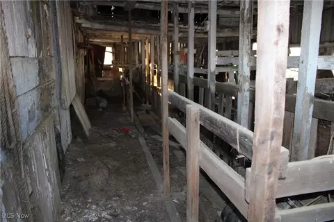 Wright Road, Barnesville, OH 43713 photo 10