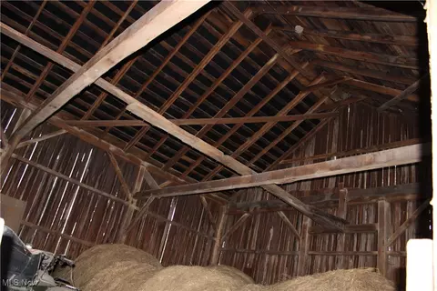 Wright Road, Barnesville, OH 43713 photo 8