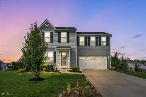 4490 Halle Cir NW, Massillon, OH 44647