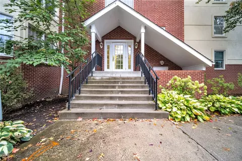 22481 Center Ridge Rd #202, Rocky River, OH 44116
