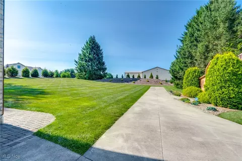 Exterior - 1038 Killinger Rd, Clinton, OH 44216 photo 6 of 7