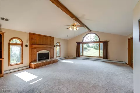 Living - 1038 Killinger Rd, Clinton, OH 44216 photo 2 of 5