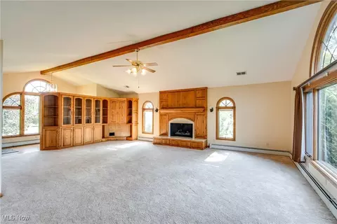 Living - 1038 Killinger Rd, Clinton, OH 44216 photo 3 of 5