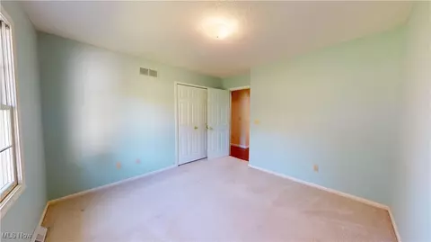 30102 Rickey Ln, Wickliffe, OH 44092 photo 32