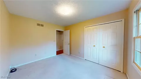 30102 Rickey Ln, Wickliffe, OH 44092 photo 34