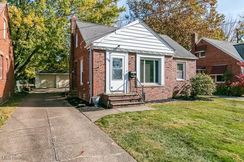 335 E 257th St, Euclid, OH 44132 photo 3