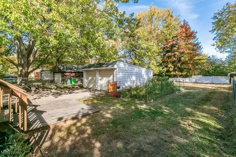 335 E 257th St, Euclid, OH 44132 photo 10