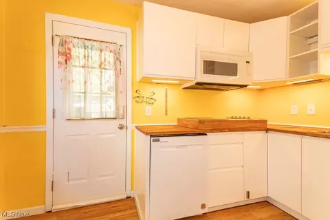 335 E 257th St, Euclid, OH 44132 photo 15