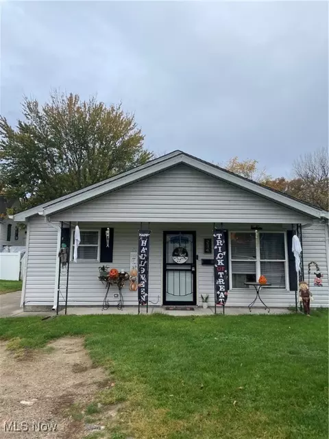 234 Lake Ave, Elyria, OH 44035