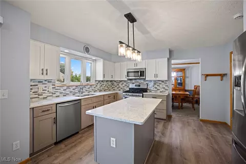 3104 Wickford Ave NW, Canton, OH 44708 photo 10