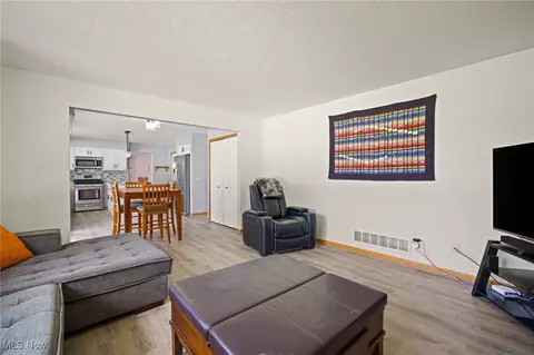 3104 Wickford Ave NW, Canton, OH 44708 photo 7