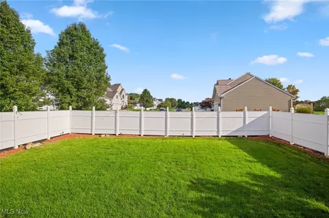 3104 Wickford Ave NW, Canton, OH 44708 photo 4