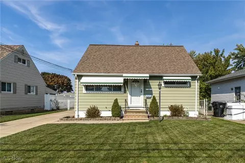 14414 Fayette Blvd, Brook Park, OH 44142