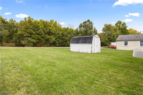4341 Laurel Rd, Lorain, OH 44055 photo 23