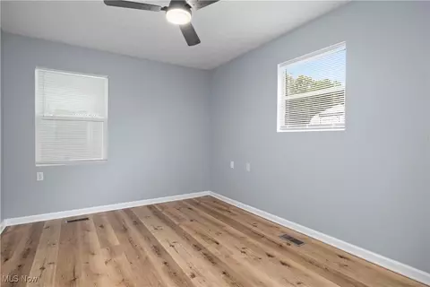4341 Laurel Rd, Lorain, OH 44055 photo 16
