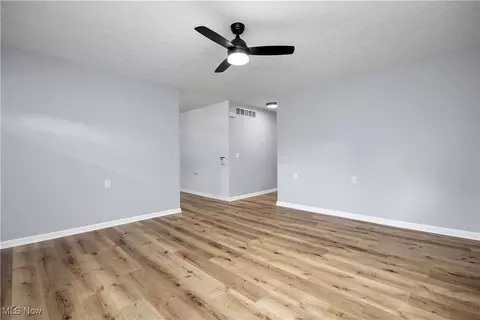 4341 Laurel Rd, Lorain, OH 44055 photo 7