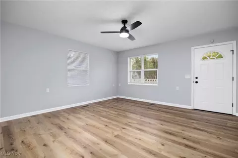 4341 Laurel Rd, Lorain, OH 44055 photo 8