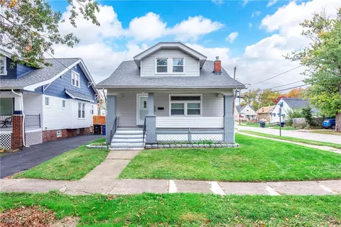 3704 W 129th St, Cleveland, OH 44111