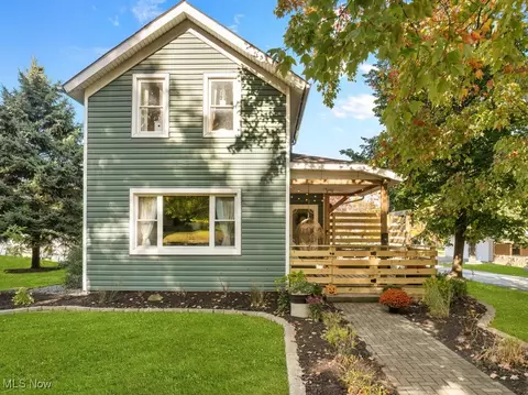 400 High St, Doylestown, OH 44230
