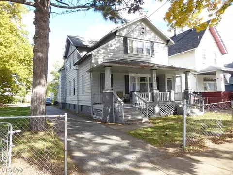 1820 Holmden Ave, Cleveland, OH 44109