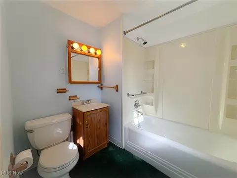 1015 E 4th St, Salem, OH 44460 photo 15
