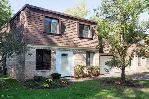 1651 Mentor Ave #2311, Painesville, OH 44077
