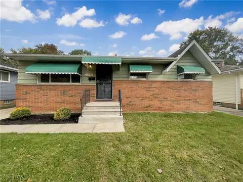 6293 Brookmere Dr, Cleveland, OH 44130