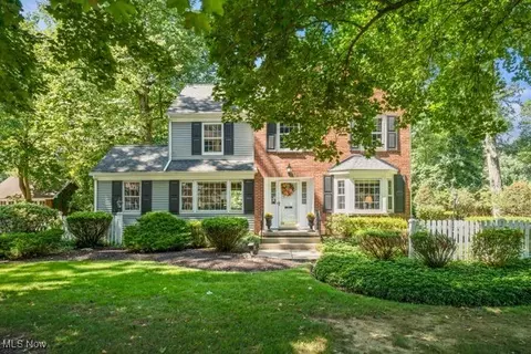 3602 Darrow Rd, Stow, OH 44224