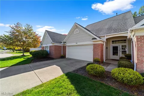 2602 Woodruff Ct #87, Westlake, OH 44145