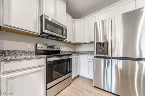 281 Pine, Peninsula, OH 44264 photo 12