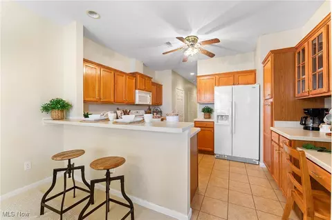 5645 Clingan Rd #15A, Struthers, OH 44471 photo 11