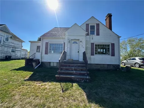 125 Northwest St, Flushing, OH 43977