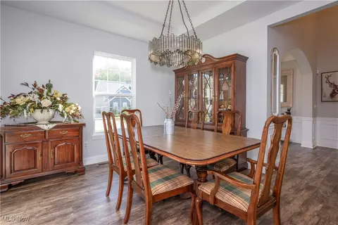 Dining - 715 Nancy Dr, Aurora, OH 44202 photo 1 of 2