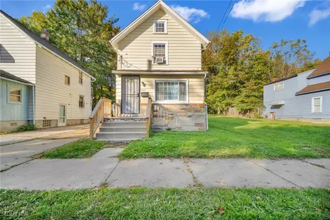 657 Easter Ave, Akron, OH 44307