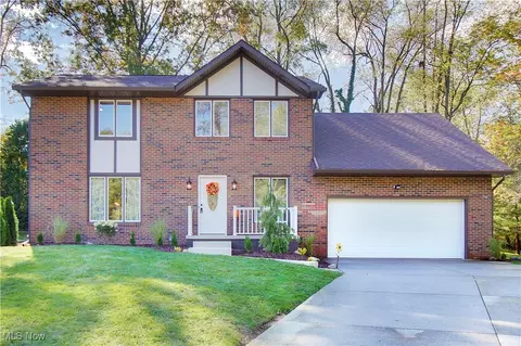 3005 Conover St NW, Massillon, OH 44646