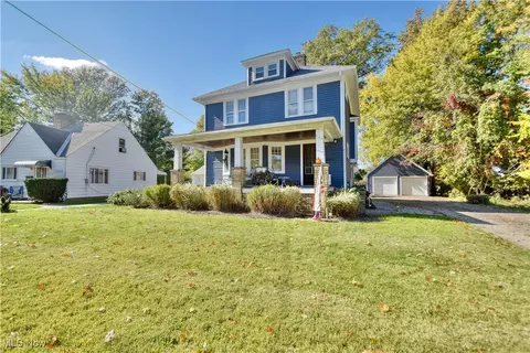 1510 E 254th St, Euclid, OH 44117