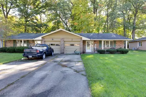 1532-1536 Robin Ln, Stow, OH 44224