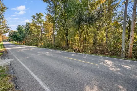 W Comet Road, Clinton, OH 44216