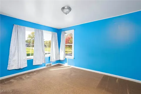 Bedroom - 4057 State Rd, Akron, OH 44319 photo 1 of 4