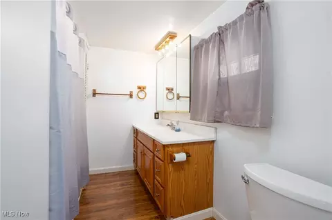 Bath - 4057 State Rd, Akron, OH 44319 photo 1 of 1