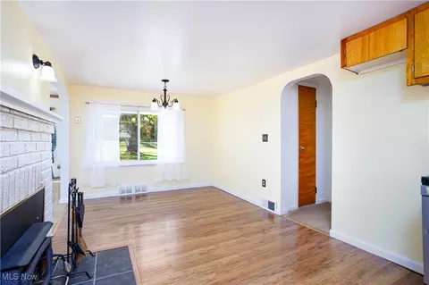 Living - 4057 State Rd, Akron, OH 44319 photo 4 of 4