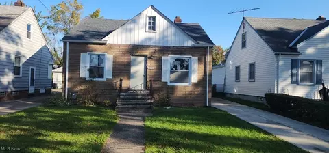 12718 Crossburn Ave, Cleveland, OH 44135