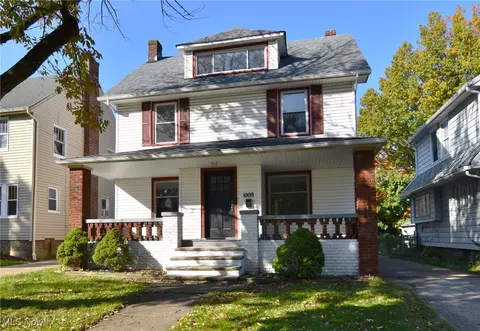 1008 Quilliams Rd, Cleveland Heights, OH 44121