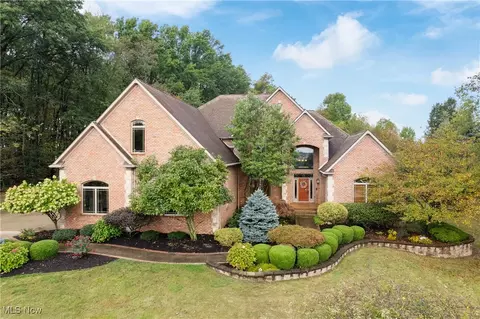 7363 Fortuna Ave NW, Canal Fulton, OH 44614