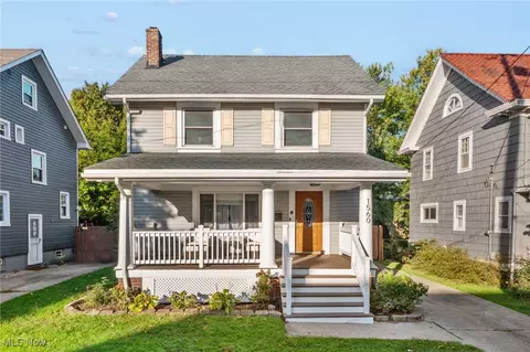 1560 Lauderdale Ave, Lakewood, OH 44107