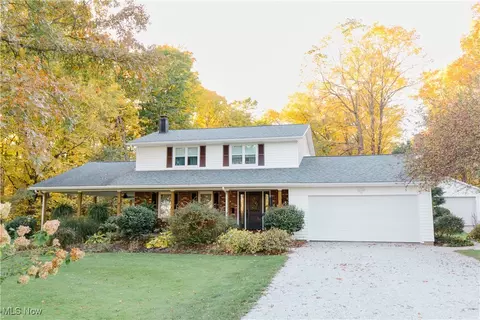 791 Stroup Rd, Atwater, OH 44201