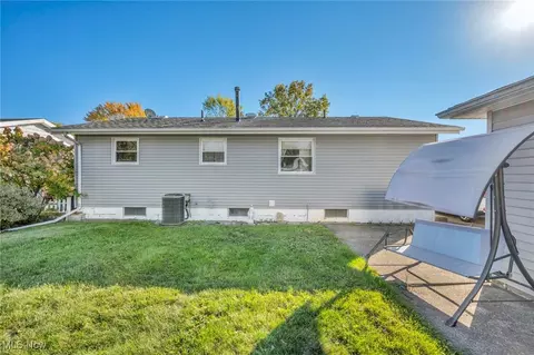 2123 E 40th St, Lorain, OH 44055 photo 30