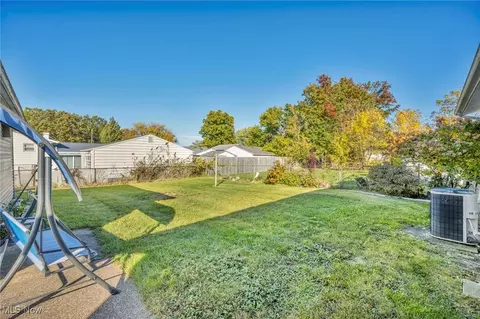 2123 E 40th St, Lorain, OH 44055 photo 34