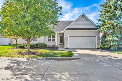 3508 Brook Ct, Avon, OH 44011