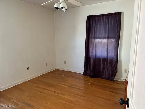 232 Hawthorne St, Elyria, OH 44035 photo 9
